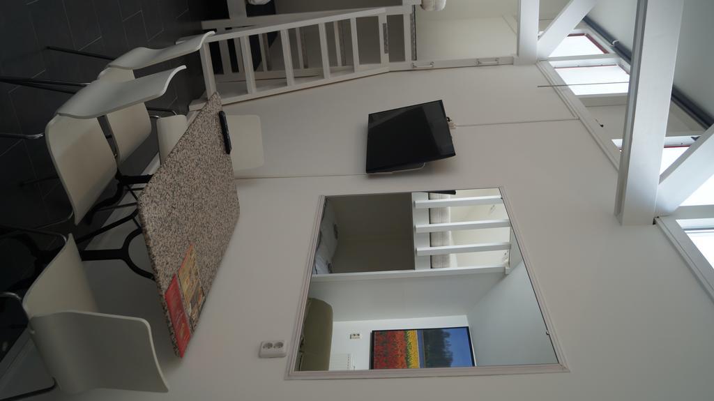 Budget Hotel De Witte Hoeck Amsterdam Wormerveer Exterior photo